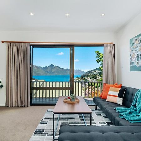 퀸즈타운 Town Centre Location With Stunning View - Unit 1 아파트 외부 사진